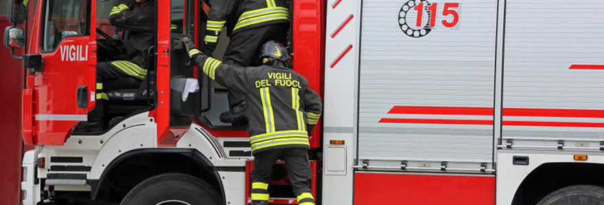 Réservoirs de stockage d'eau pour camions de pompiers